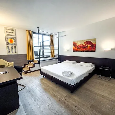 Continental Urban Art Hotel-3